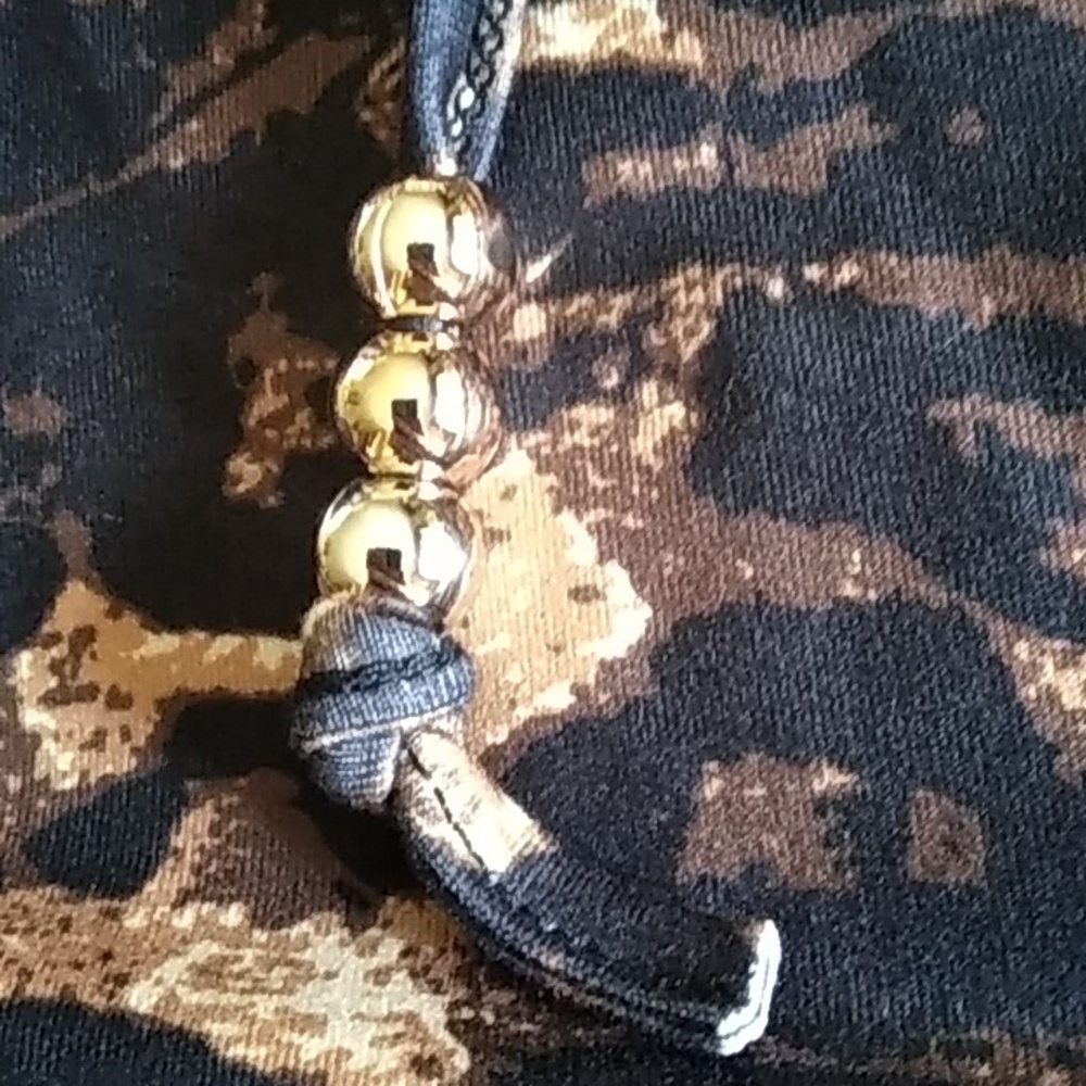 Robert Louis Sleeveless Leopard Print Tie-Neck Top - Brown - Picture 5 of 10